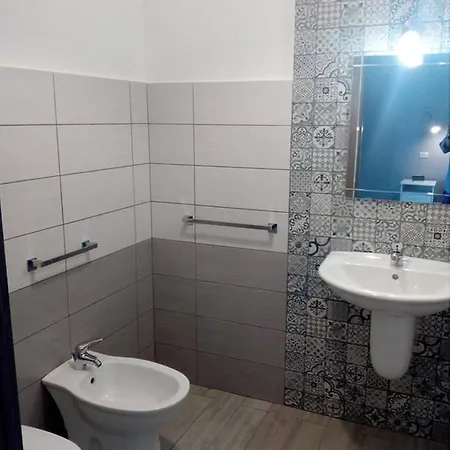Zu Tanu E Za Carmela Bed & Breakfast *