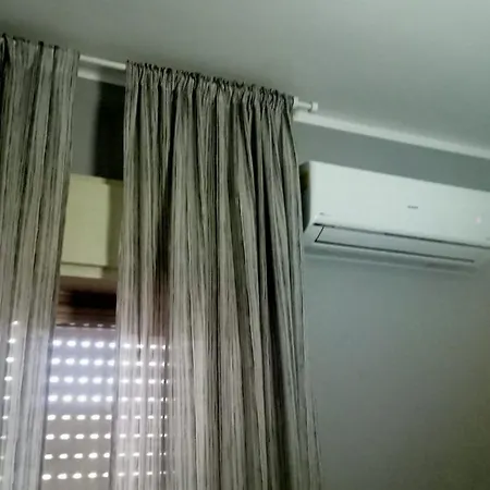 Πανσιόν Affitti Brevi Zu Tano E Za Carmela 3*