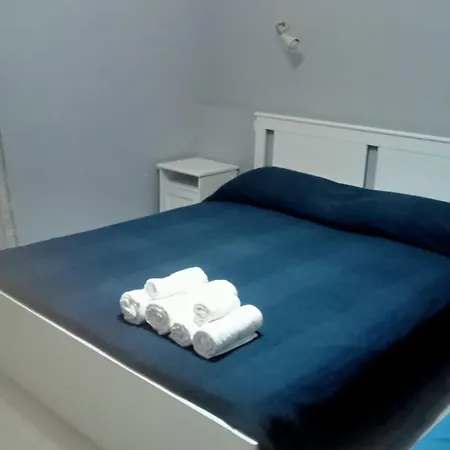 Πανσιόν Affitti Brevi Zu Tano E Za Carmela 3*